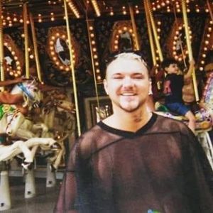 Meet your Posher, Cliff